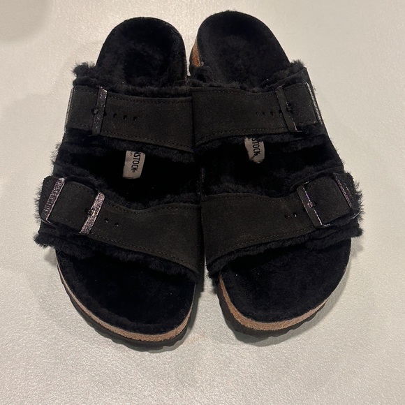 Birkenstock Women’s Sandals- Arizona Fur Shearling Women’s Size 10-10.5 - Picture 6 of 8